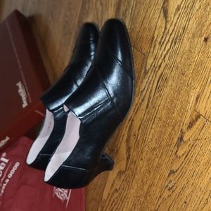 Beautifeel 'Rosaline' dress pump heels, Size 38, Black leather